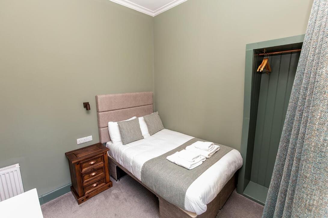 The Whisky Vaults Hotel Oban Exterior foto